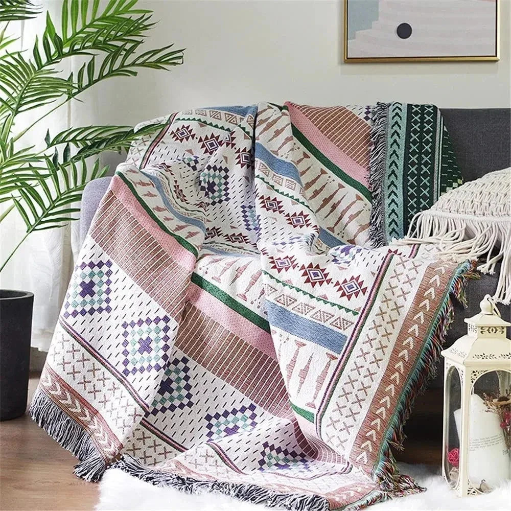 Jacquard Woven Throw with Plaited Fringes, 130 x 160 cm
