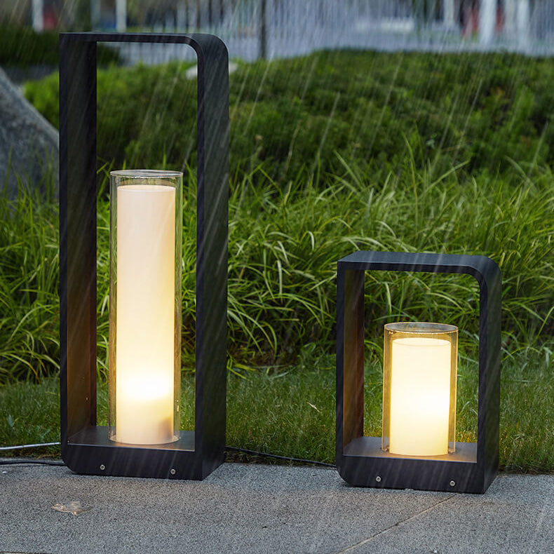 Kwadratowa lampa ogrodowa LED, ciepła biel, zasilanie z sieci lub solarne