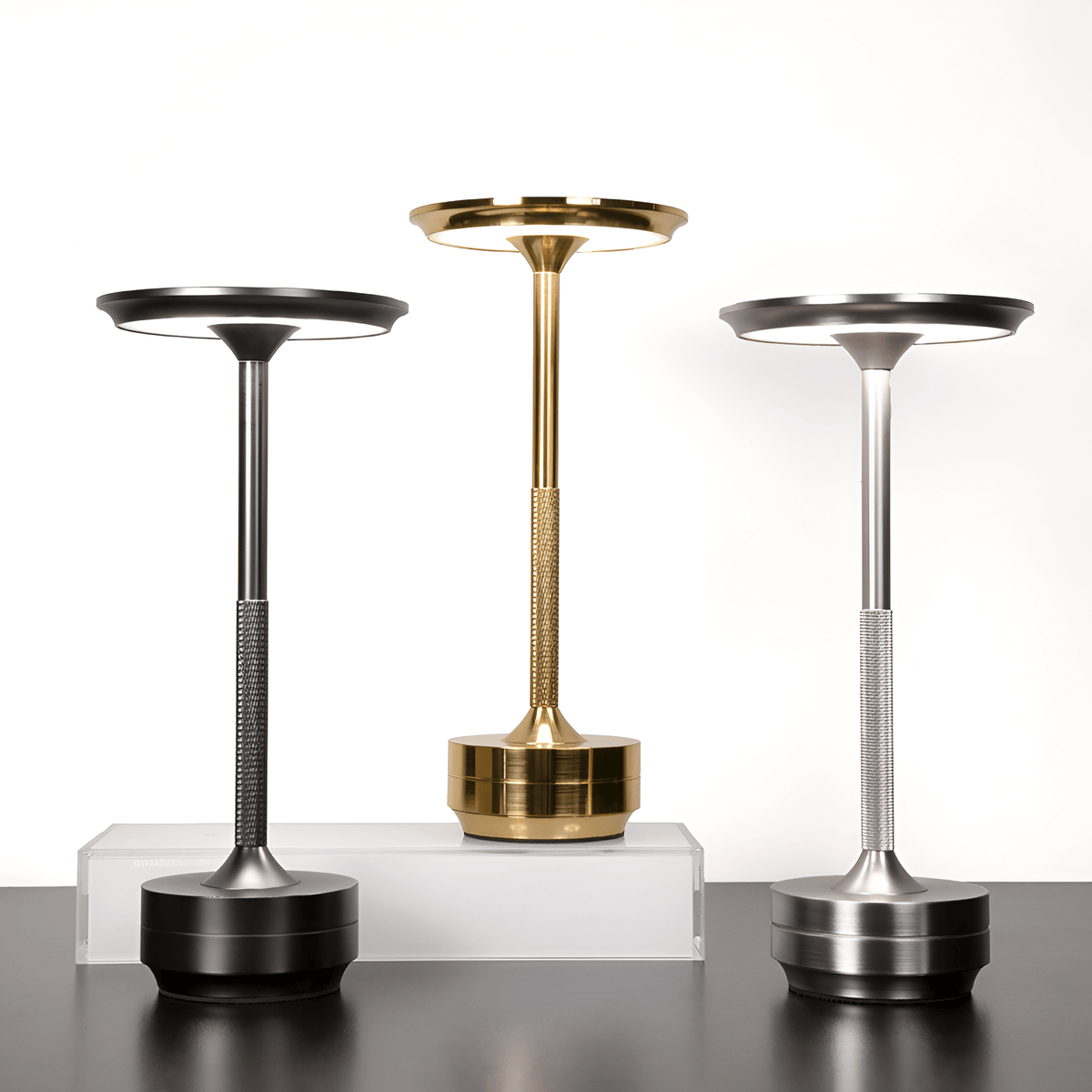 Cordless Touch Table Lamp, Dimmable and Rechargeable