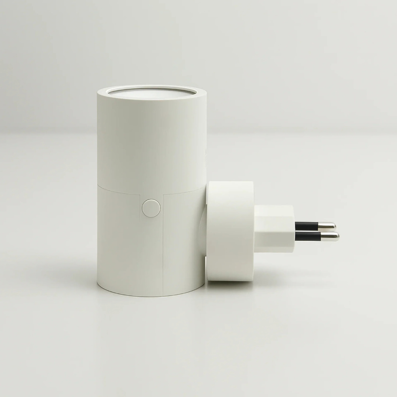 Dimmable Plug-In LED Night Light with Day-Night Sensor