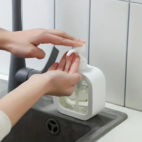 Minimalist Soap Dispenser with Pump, 17 cm or 19 cm
