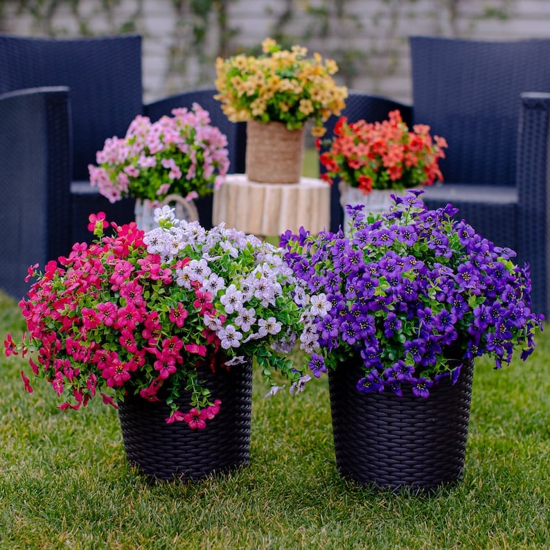 UV-Resistant Artificial Flowers for Indoors and Out, 120-480 Pcs