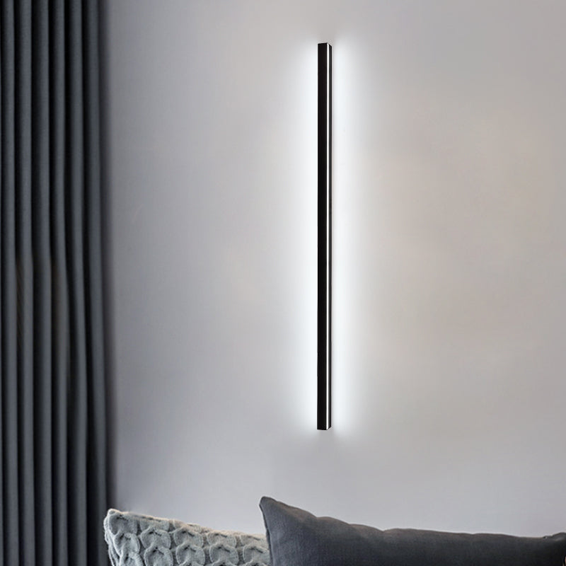 Linear LED Wall Light with Integrated Strip, Black or White