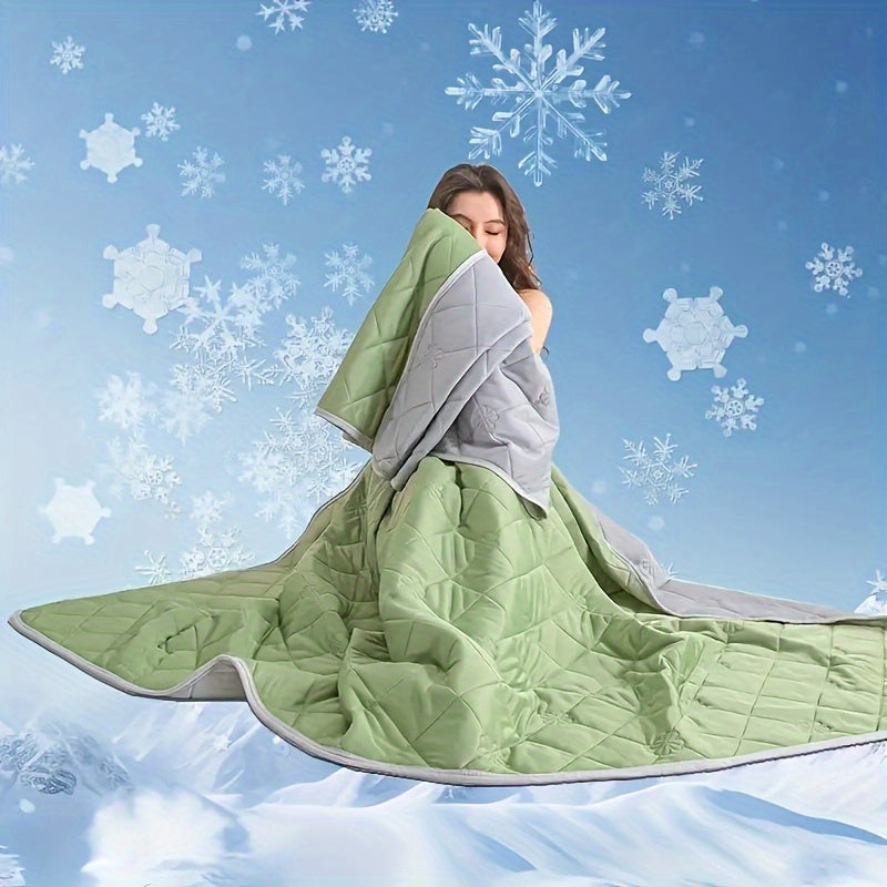 Reversible Satin-Finish Summer Quilt with Geometric Stitching