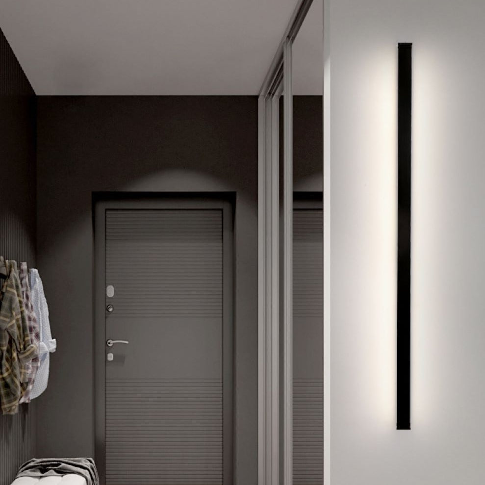 Linear LED Wall Light with Integrated Strip, Black or White