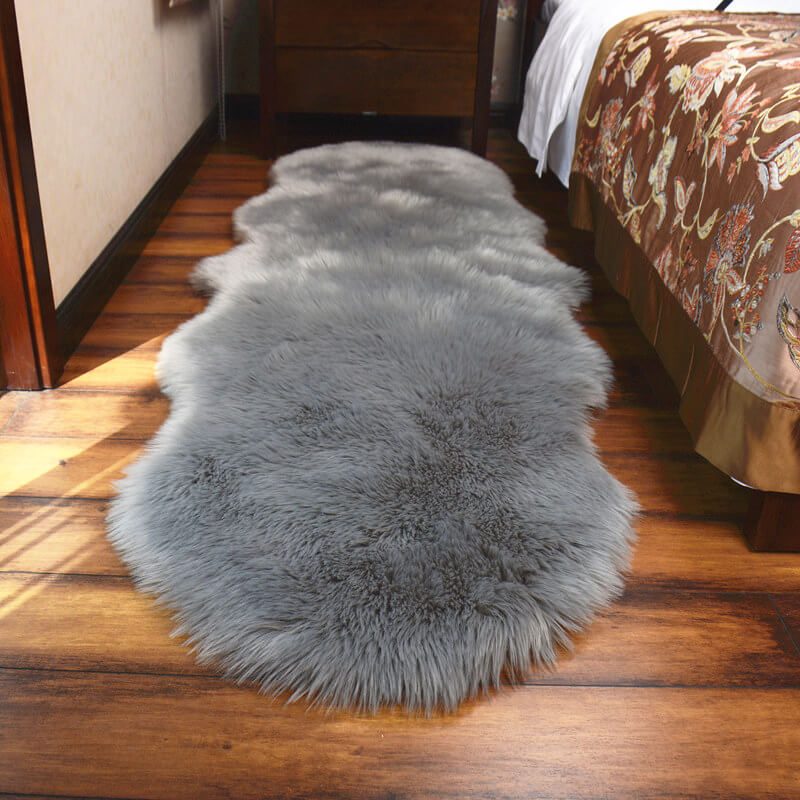 Faux Sheepskin Rug, Fluffy with Non-Slip Suede-Look Backing