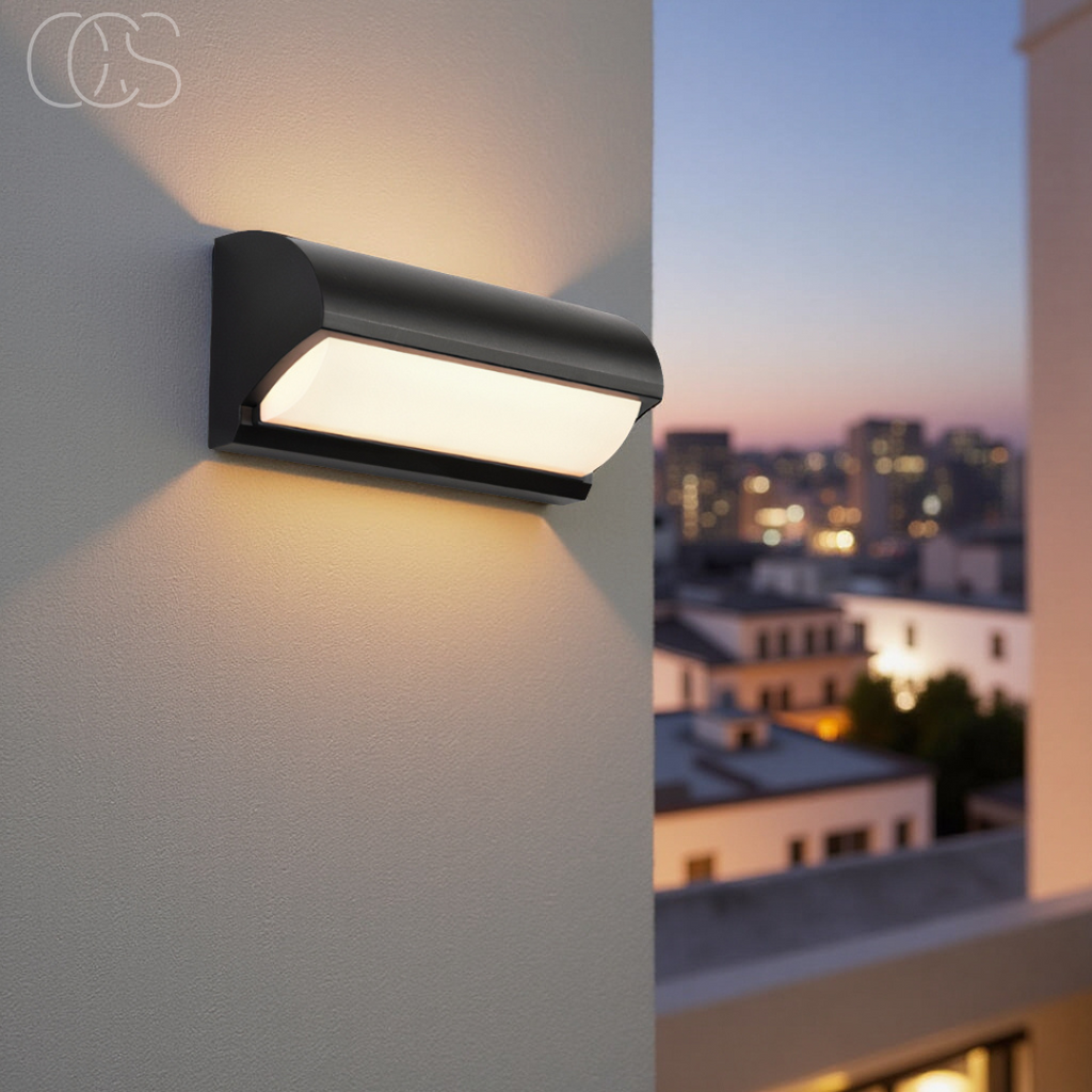 Black LED Outdoor Wall Light, IP65, 3000K, 960 Lumen