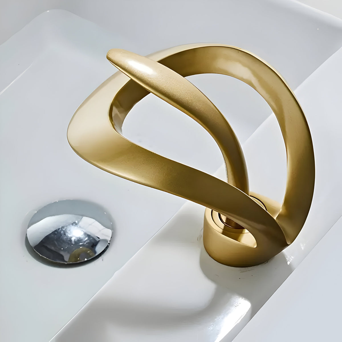 Waterfall Basin Mixer Tap in Brass, Single Lever