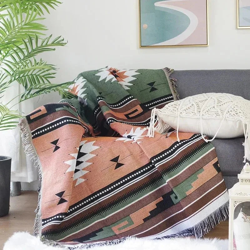 Jacquard Woven Throw with Plaited Fringes, 130 x 160 cm