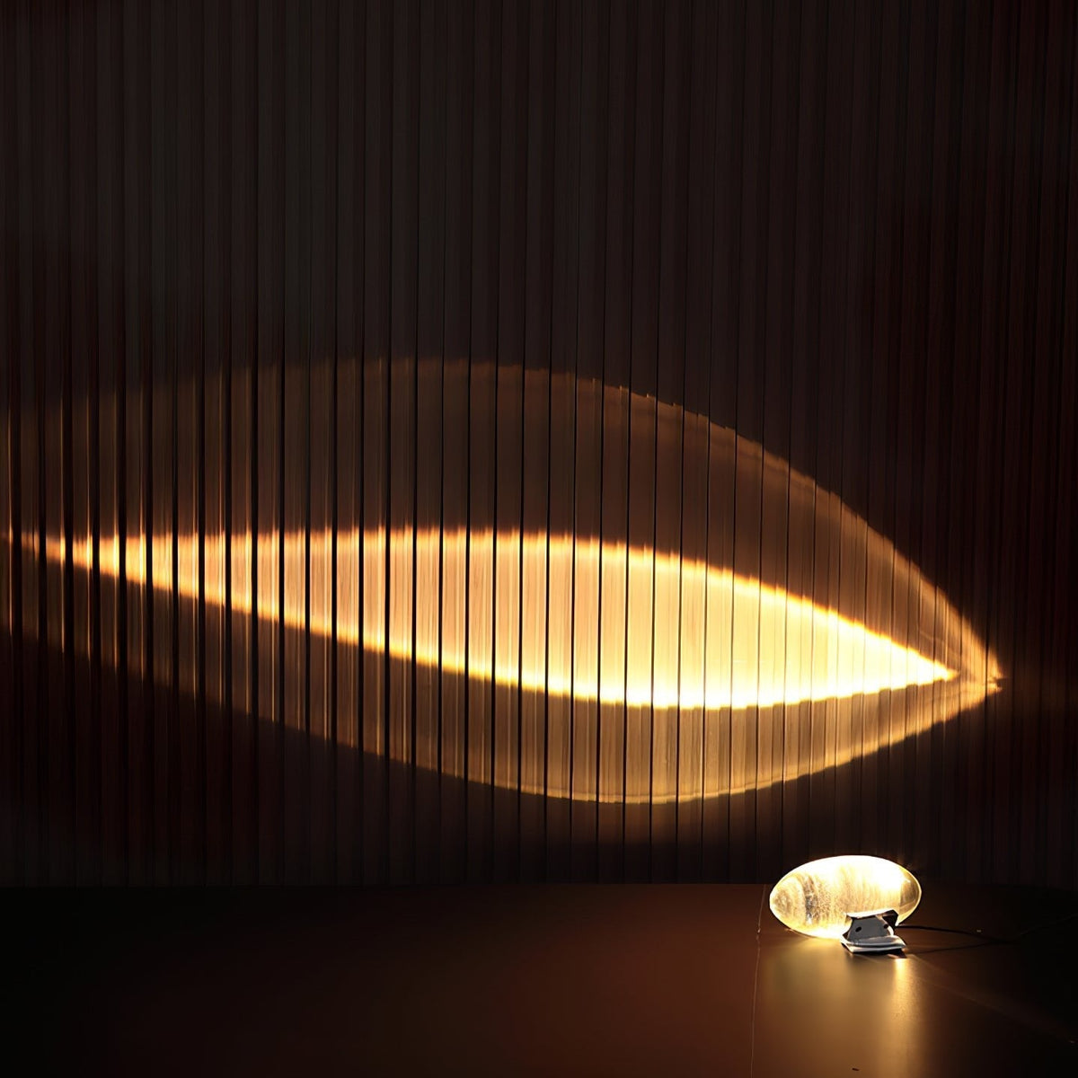 Crystal Glass Bedside Table Lamp with Eye-Shaped Light Pattern