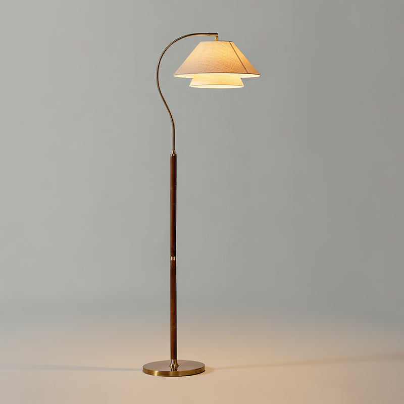 Lampa podłogowa z podwójnym abażurem i drewnianymi detalami, wys. 155 cm