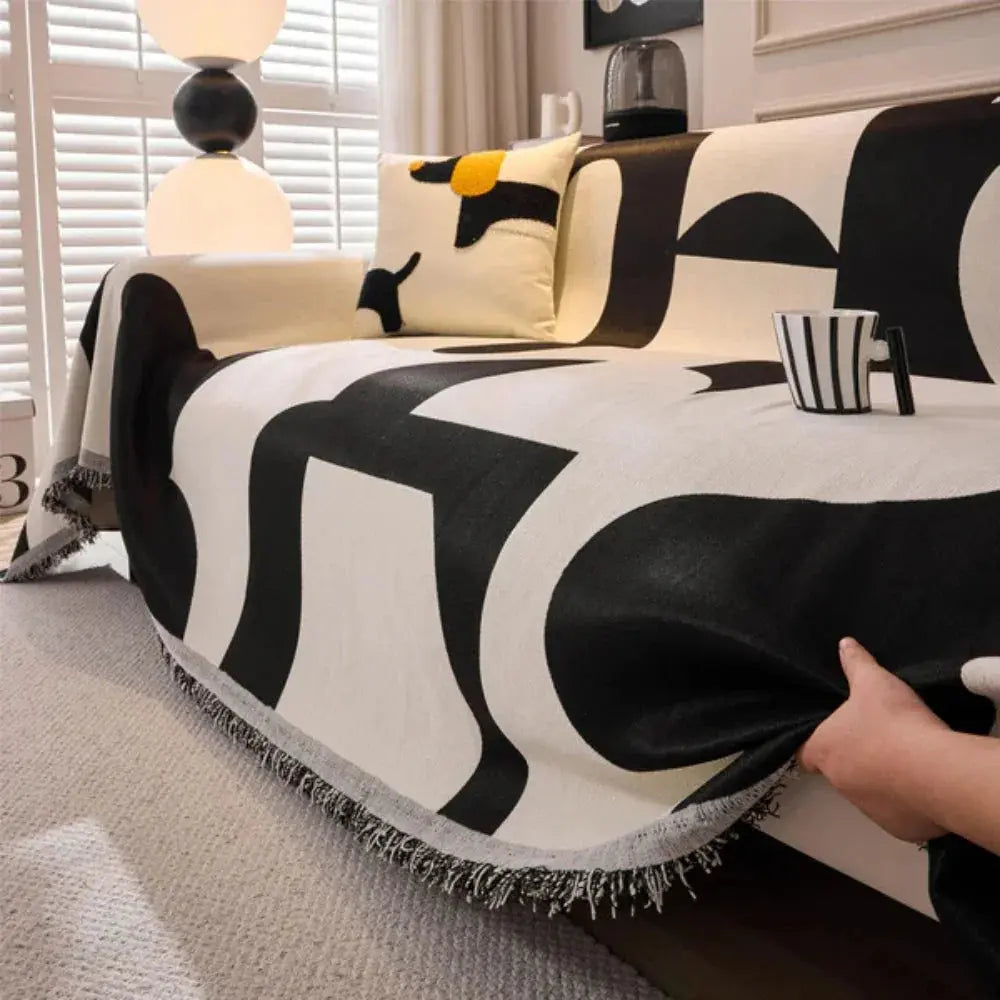 Soft Chenille Throw with Checked Texture for Sofa and Bed