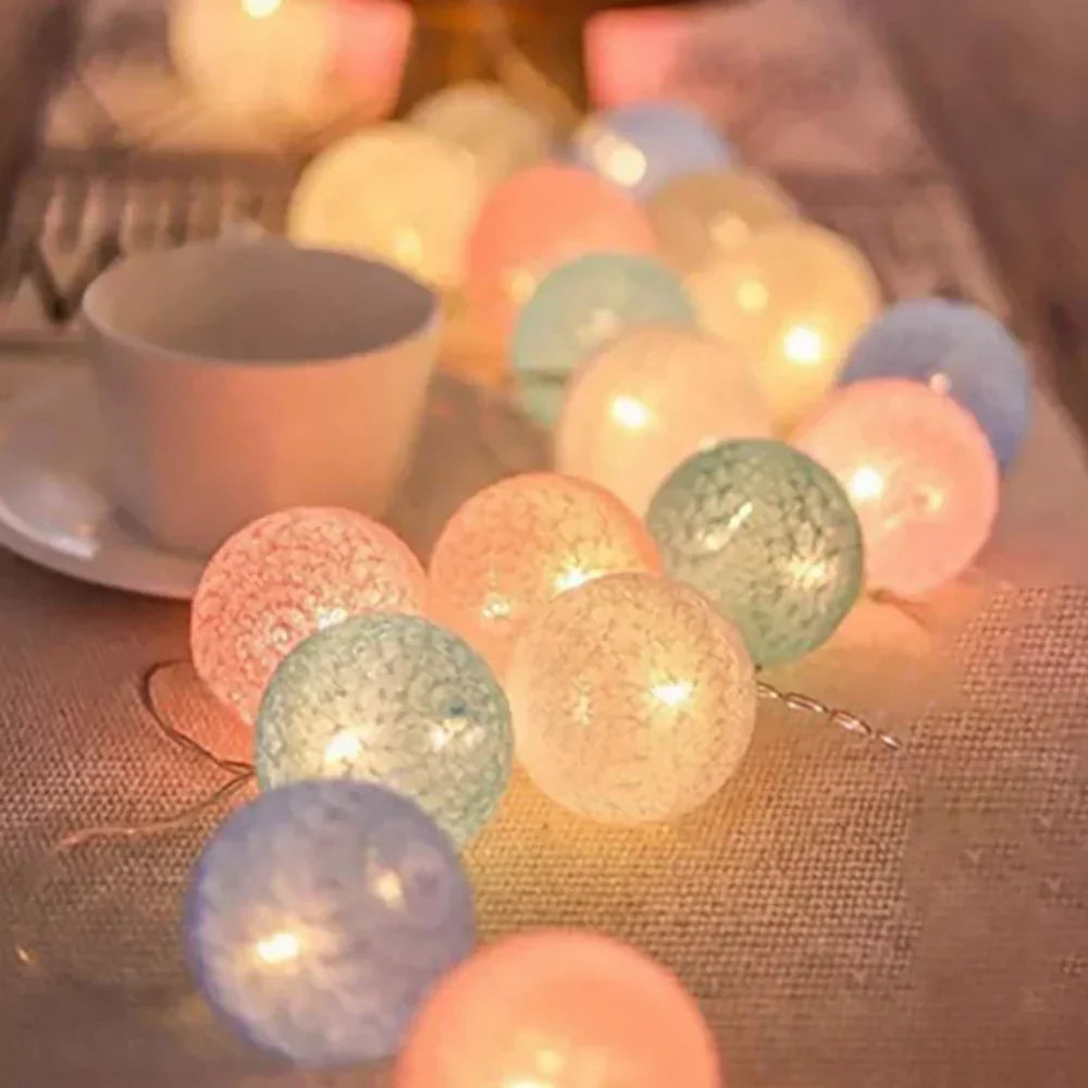 Woven Ball String Lights with Warm LEDs, 1.5 m