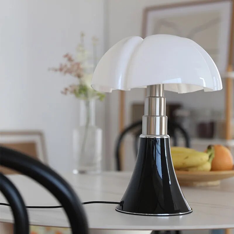 Flower-Shaped Table Lamp, Dimmable LED with Touch Control