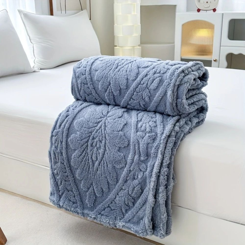 Jacquard Fleece Throw with Woven Geometric Pattern