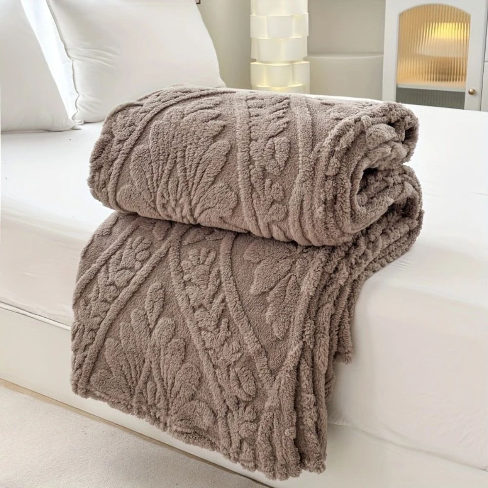 Jacquard Fleece Throw with Woven Geometric Pattern