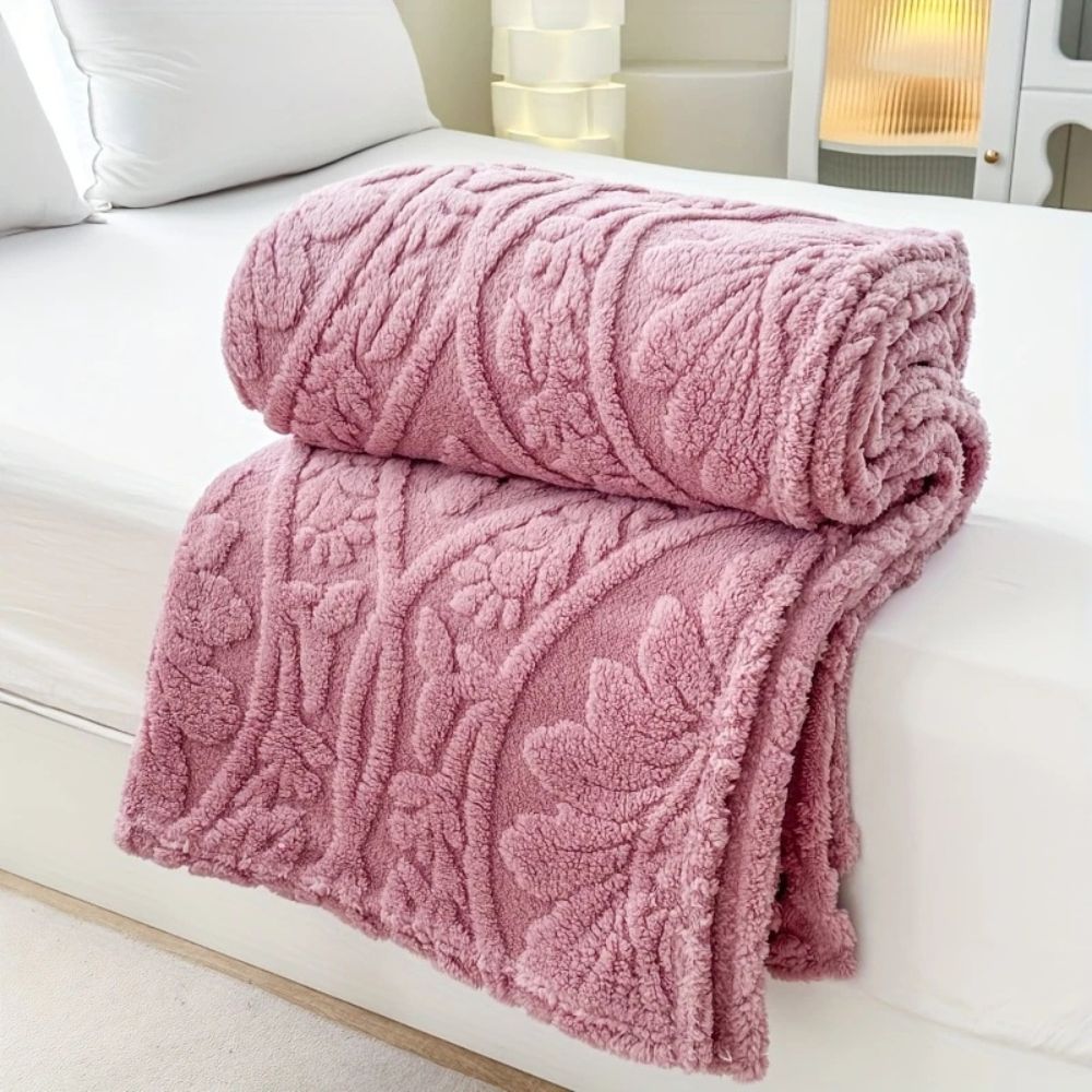 Jacquard Fleece Throw with Woven Geometric Pattern