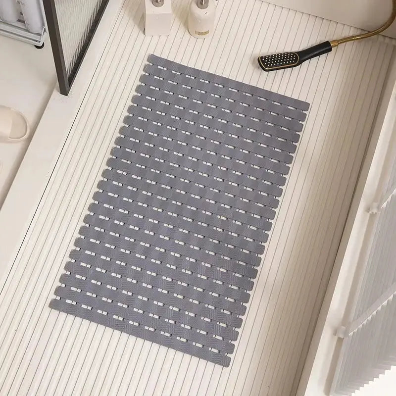 Non-Slip Bath Mat 40x63cm with Suction Cups and Drainage Holes