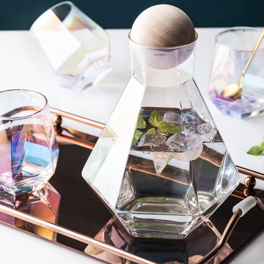 Diamond-Cut Glass Drinks Set, Carafe and 4 Glasses
