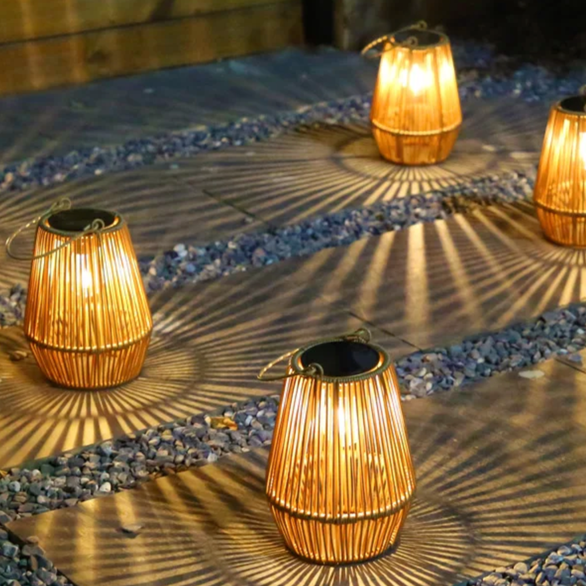 Solar Rattan-Effect Lantern with Dusk Sensor, IP65, 21cm