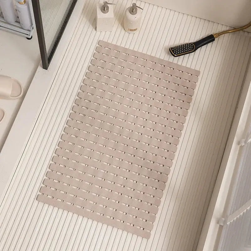 Non-Slip Bath Mat 40x63cm with Suction Cups and Drainage Holes