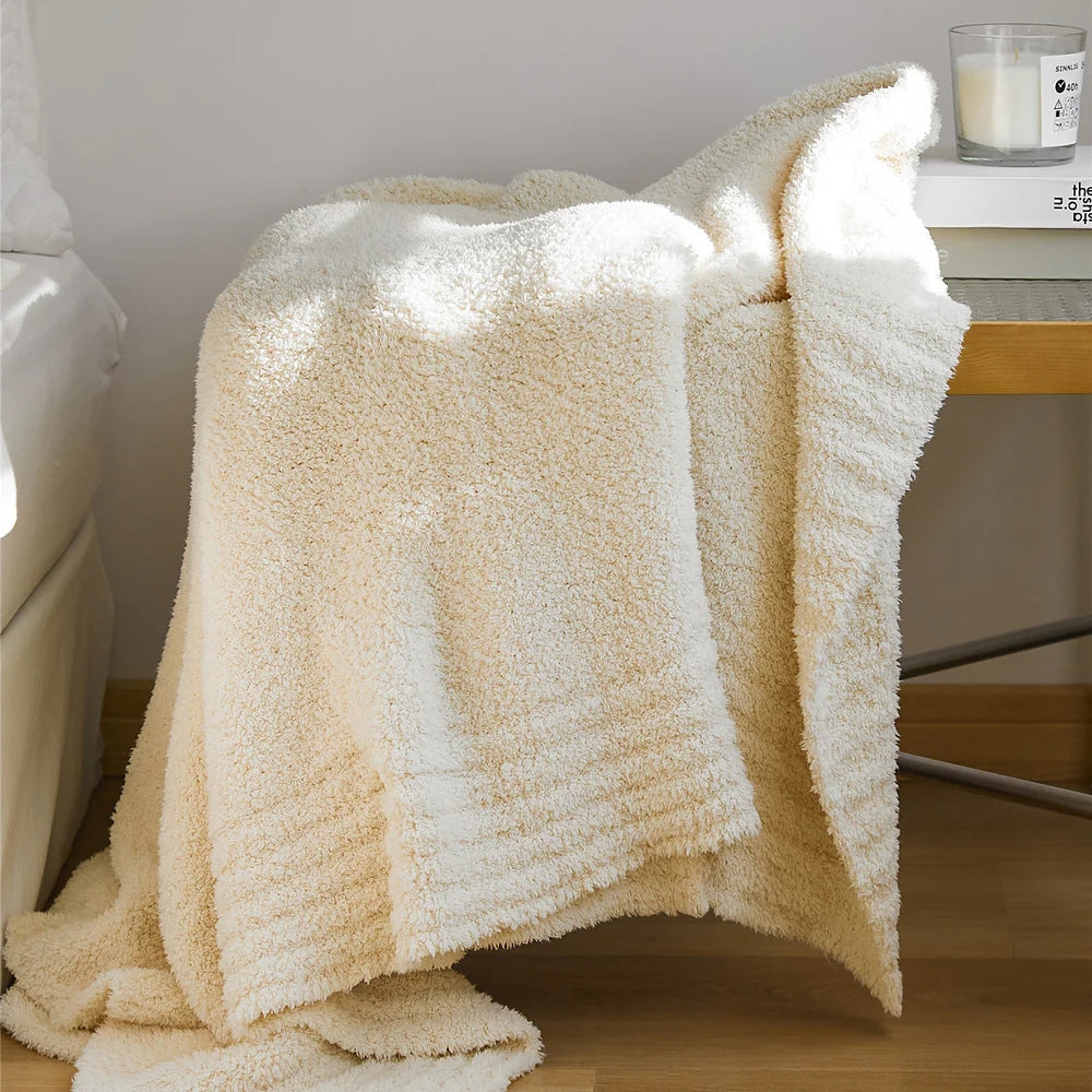 Knitted Microfibre Throw, 130 x 160 cm, Plain Design