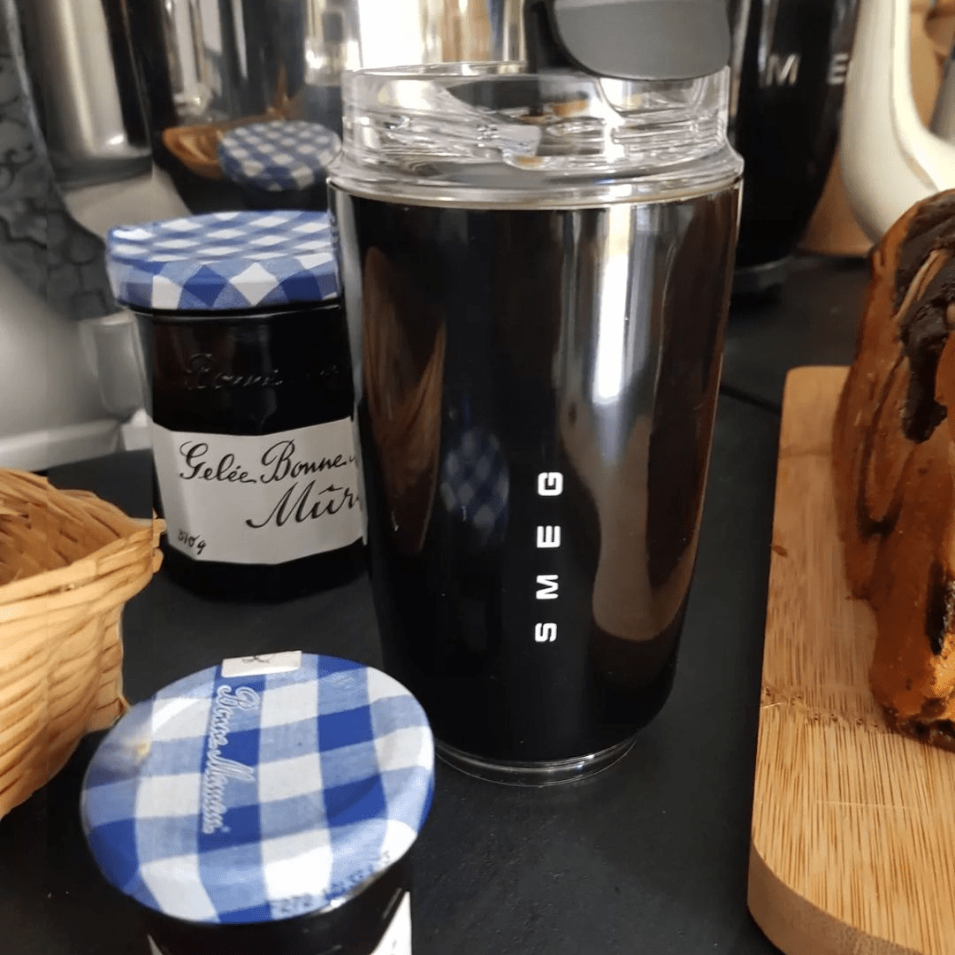 Insulated Stainless Steel Flask 320ml, Double-Walled and Leakproof