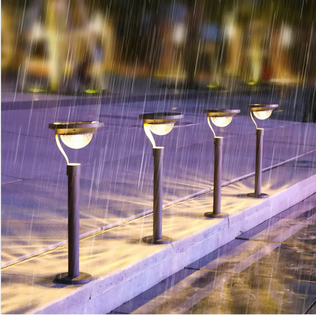 Solar Path Light with Automatic Dusk Sensor, IP65 Garden Light