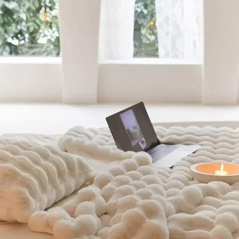 Double-Sided Plush Fleece Throw, Five Sizes and Colours