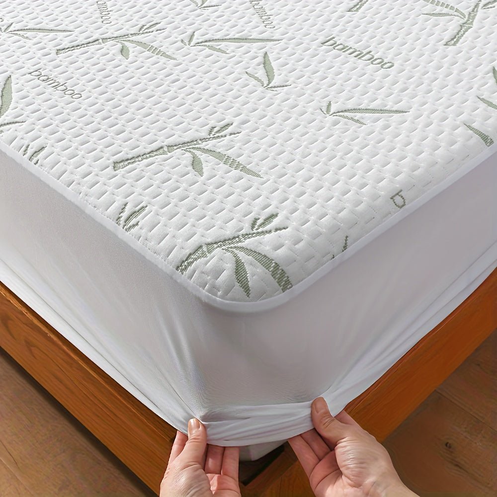 Cooling Bamboo Mattress Protector with 3D Airflow Layer
