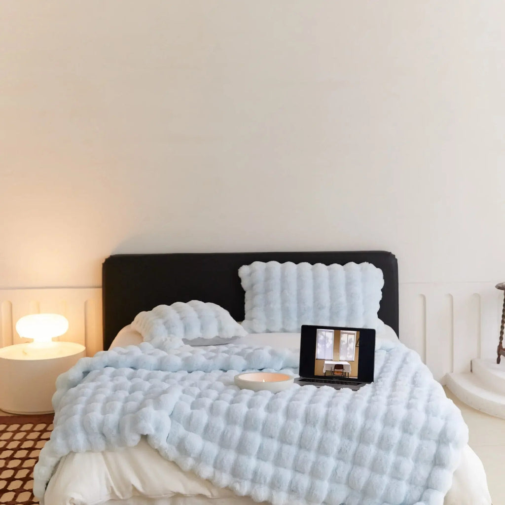 Double-Sided Plush Fleece Throw, Five Sizes and Colours