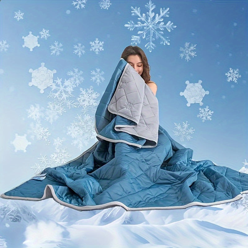 Reversible Satin-Finish Summer Quilt with Geometric Stitching