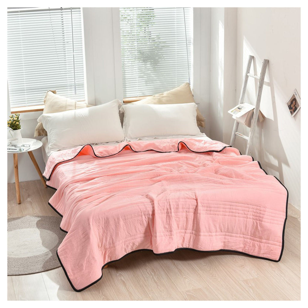 Cooling Summer Blanket, Breathable and Moisture-Wicking