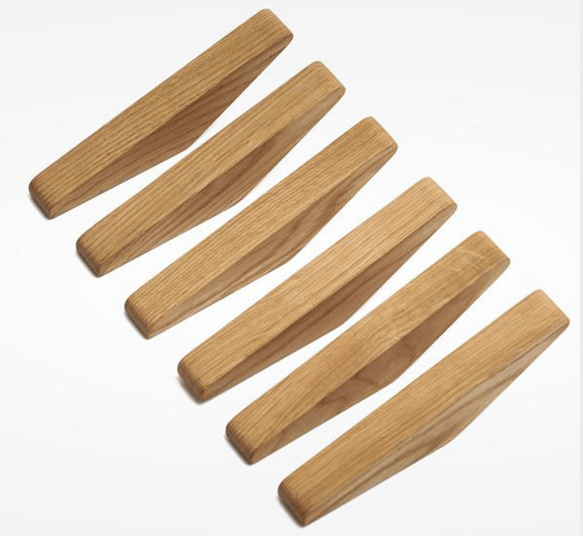 Two-Tone Solid Wood Wall Hook 13.5cm, Scandinavian Style