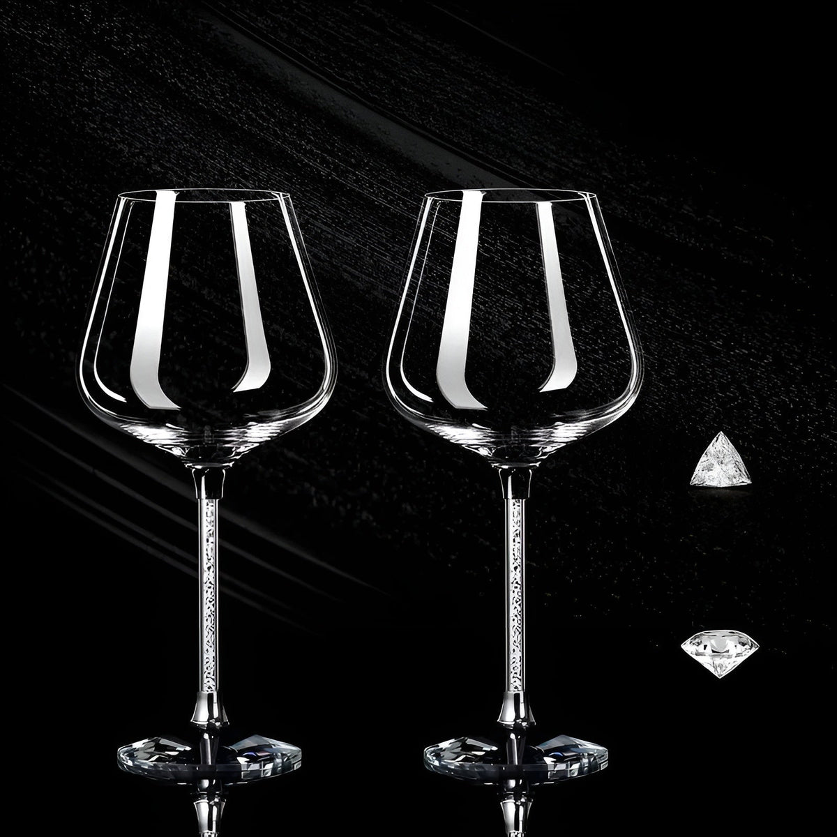 Tall Wine Glasses, Set of 2, 520 ml, Gold or Silver Stem