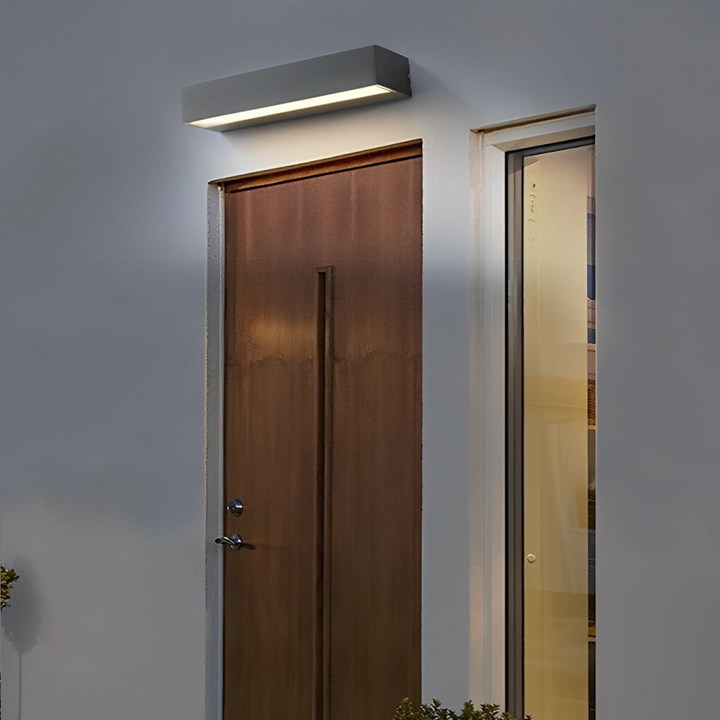 Linear LED Outdoor Wall Light, IP65 Black Aluminium