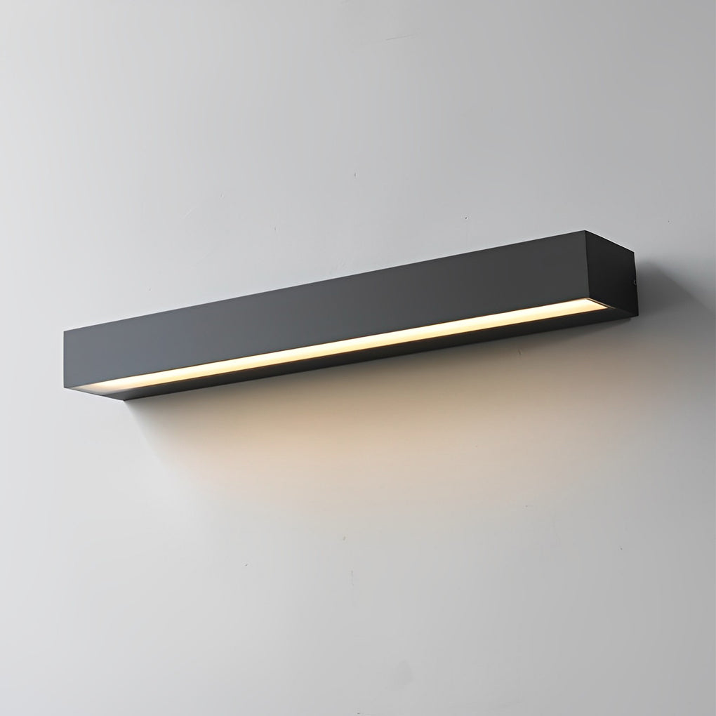 Linear LED Outdoor Wall Light, IP65 Black Aluminium