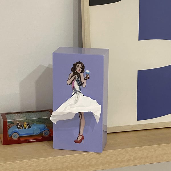 Sculptural Tissue Box with Flying Skirt Figure, 25 x 13 cm