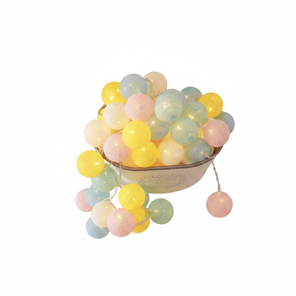 Decorative LED Ball Light Garland, 150cm with 10 Lights