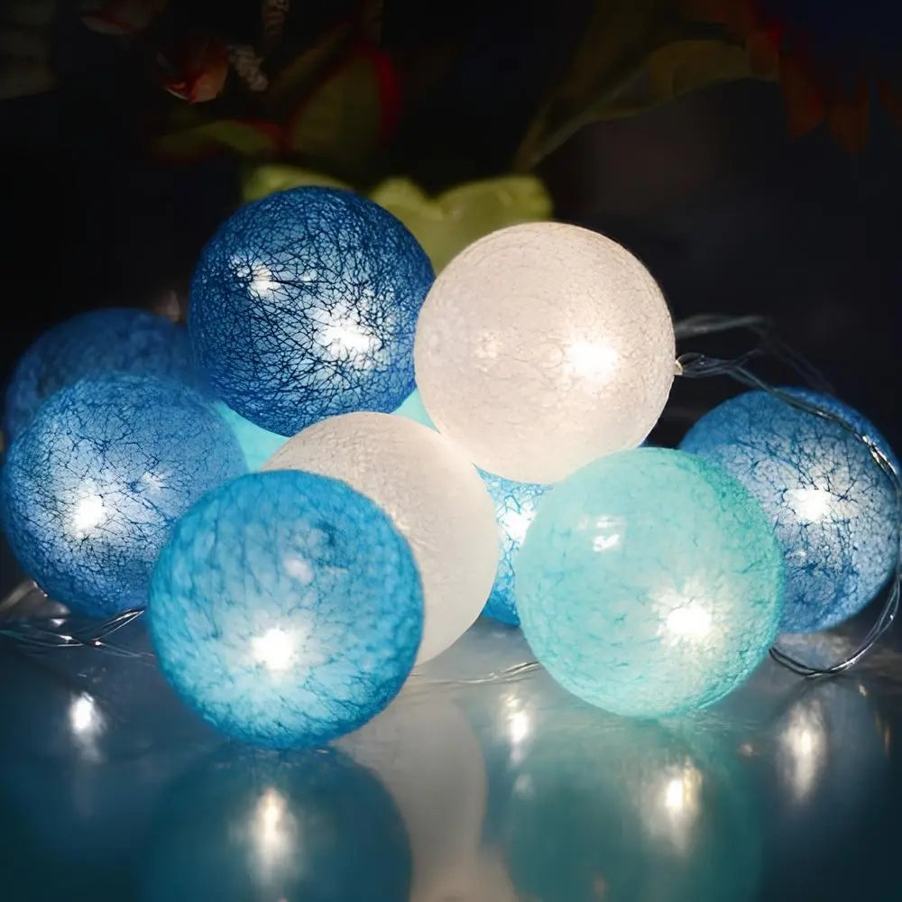 Decorative LED Ball Light Garland, 150cm with 10 Lights