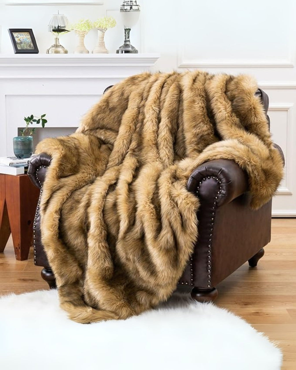 Faux Fur Throw 150x200cm, Soft Blanket for Sofa or Bed