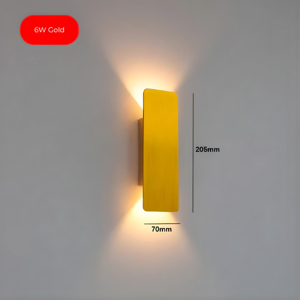 Gold Outdoor LED Wall Light in Aluminium, 20, 40 or 60 cm