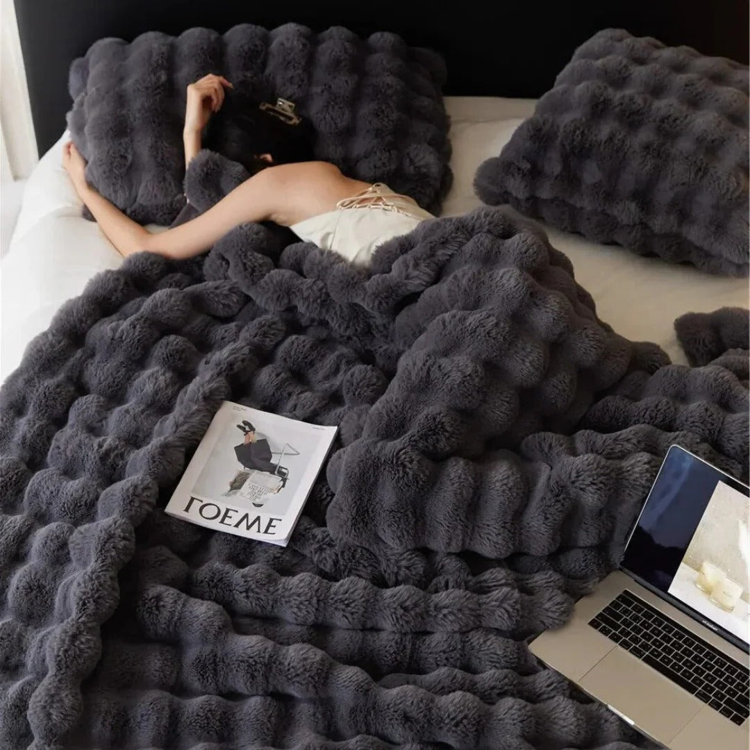 Soft Plush Throw Blanket 100 x 160cm, Four Colourways