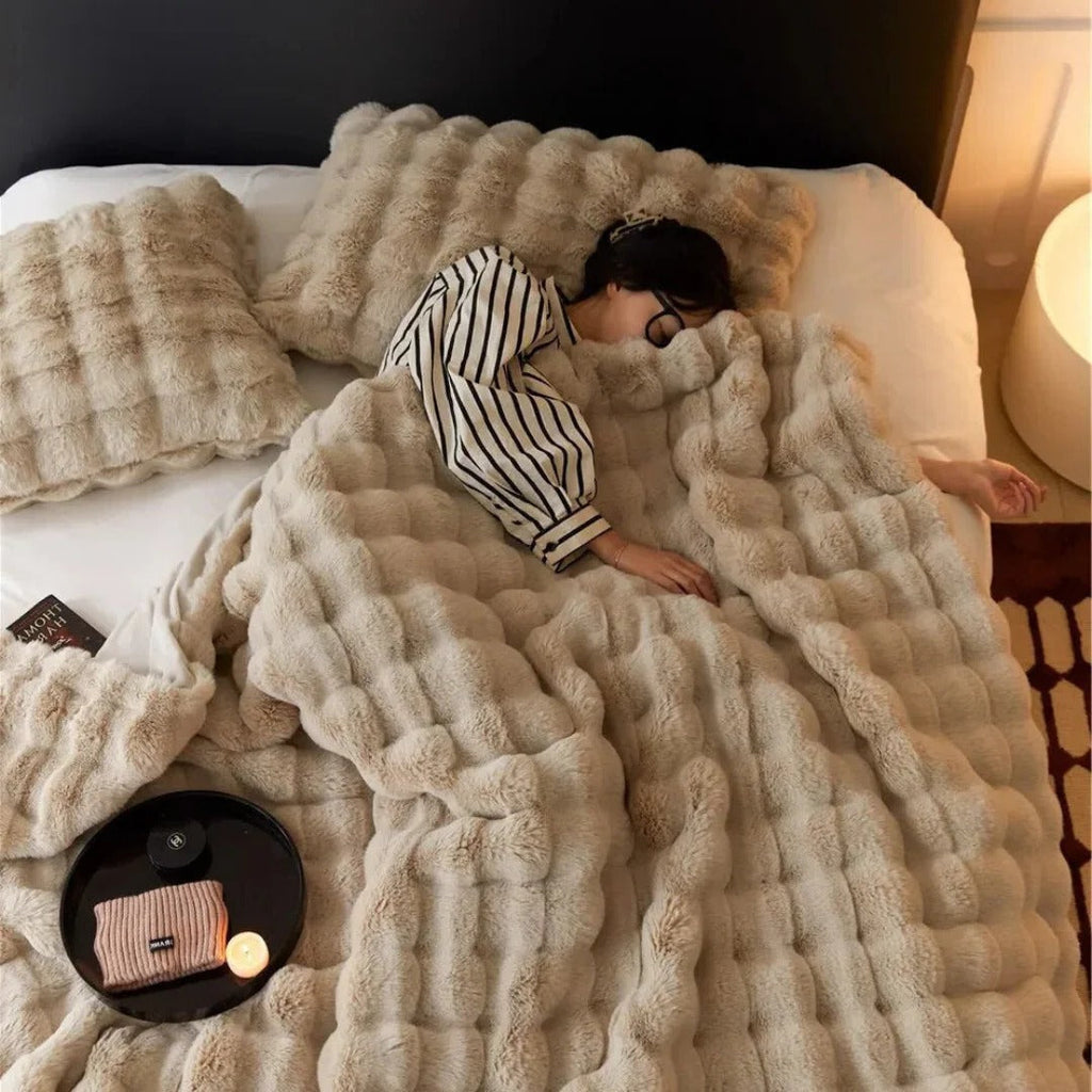 Soft Plush Throw Blanket 100 x 160cm, Four Colourways