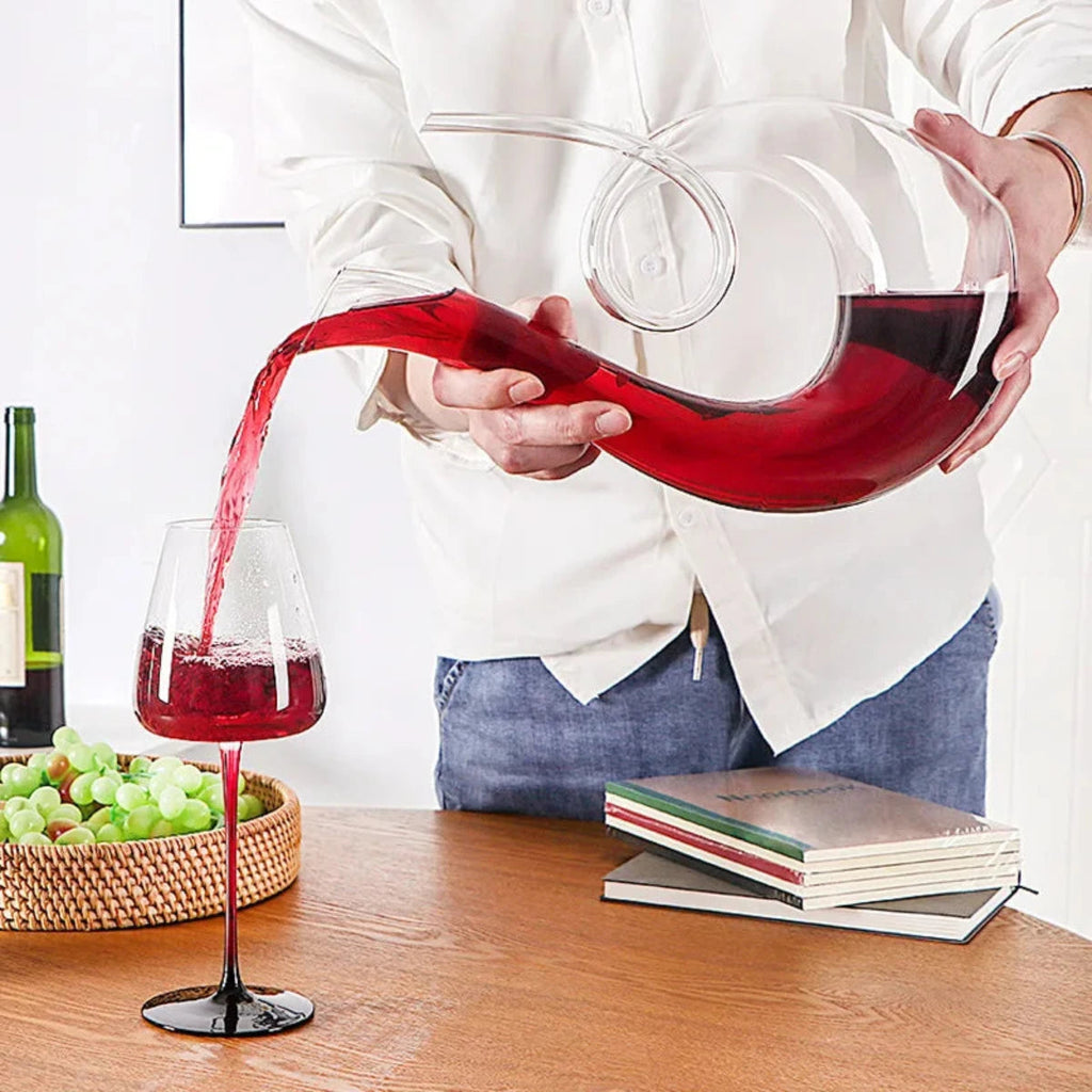 Swirl Glass Wine Decanter for Aerating and Easy Pouring