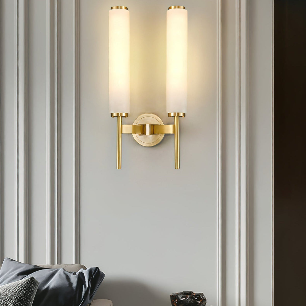 Art Deco Alabaster Wall Light with Brass Fitting