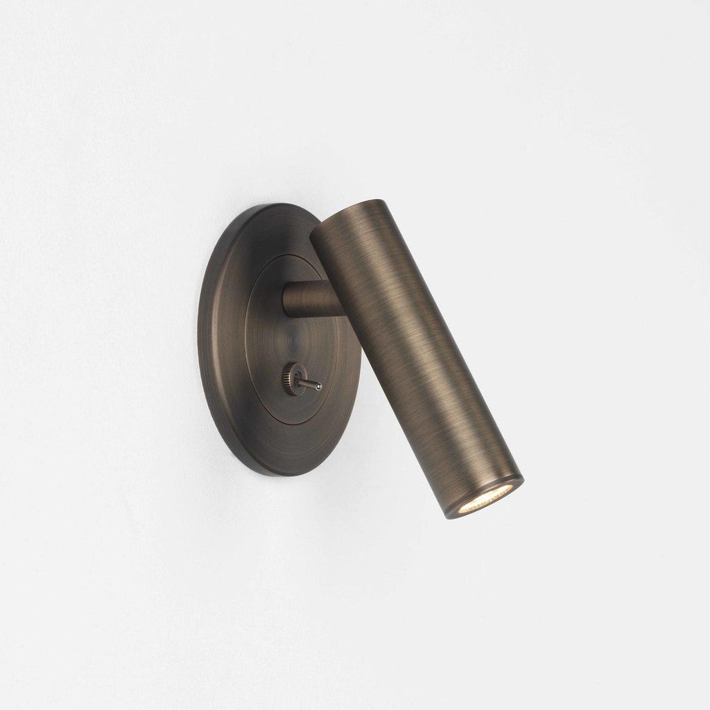 Minimalist Swivel Wall Light with Integrated Warm LED