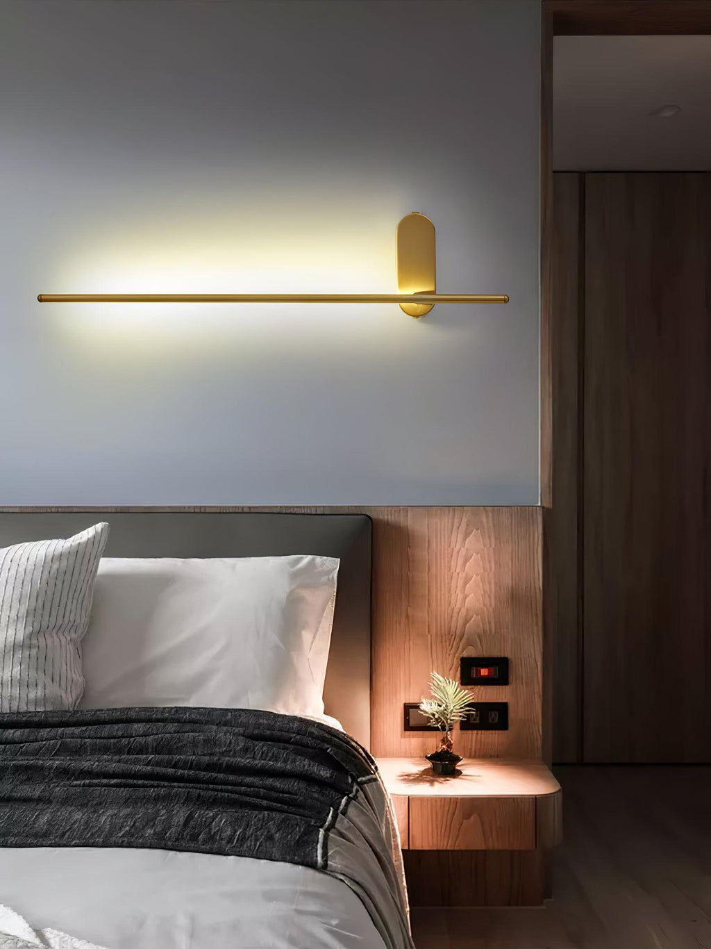 Minimalist Linear Bar Wall Light with Integrated LED, 60 cm