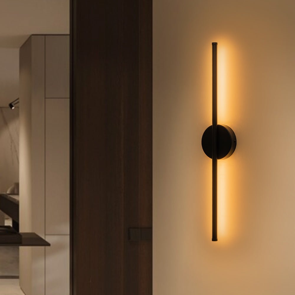 Linear LED Wall Light with Adjustable Colour Temperature
