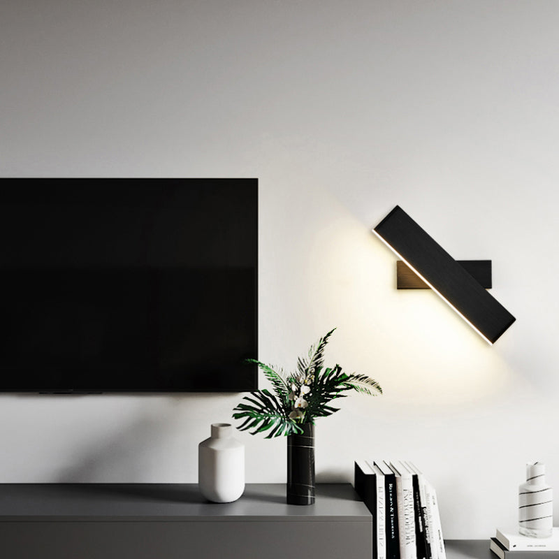Minimalist Wall Light with Rotating Shade, 31 cm LED